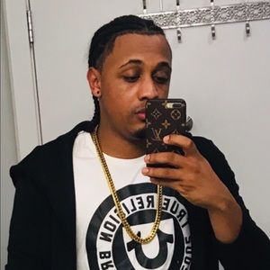 Meet your Posher, Alex